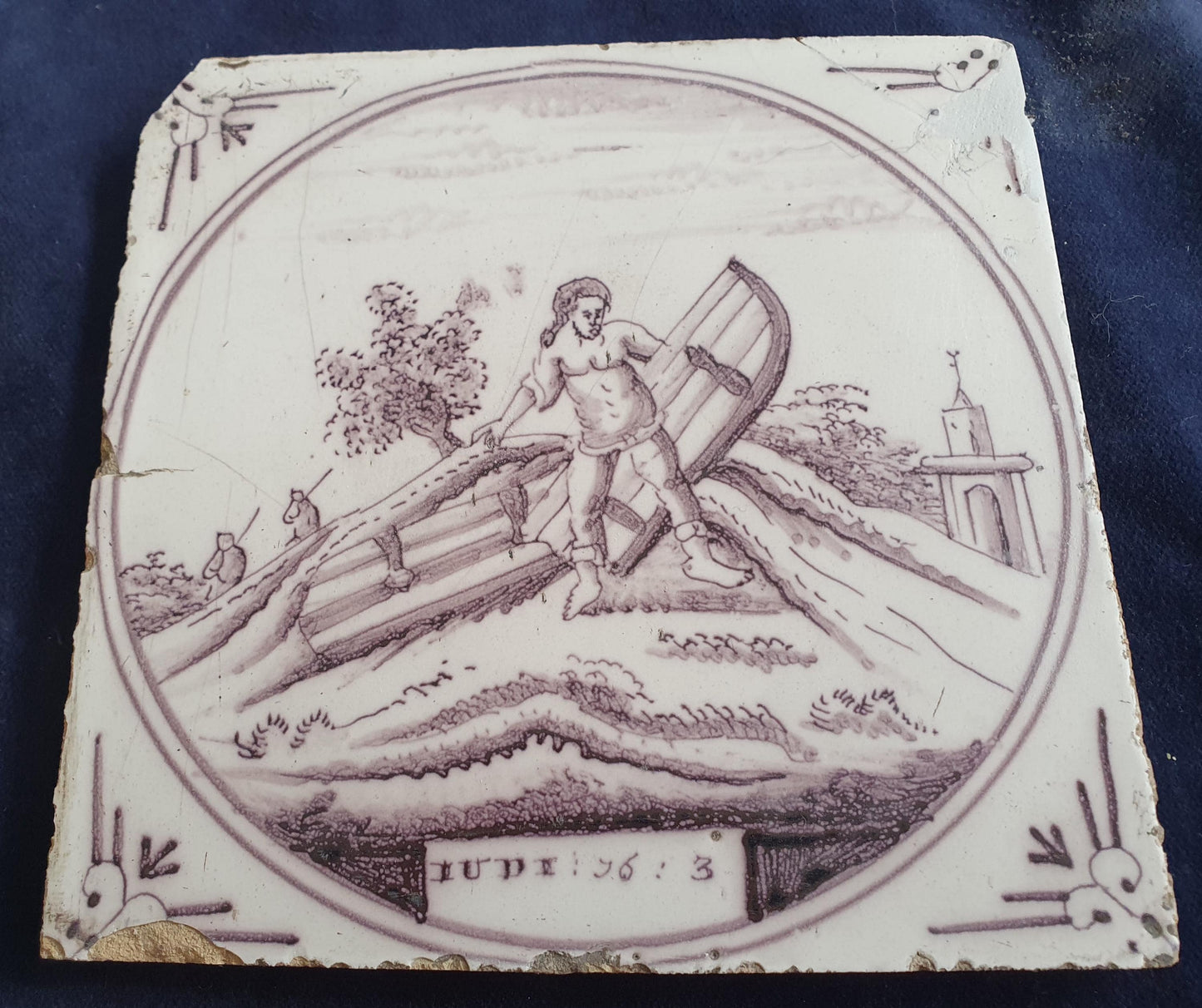 Delft tile, Dutch manganese biblical scene bible tile, 18th century,   Judit 16:3                       Delft tile bibel.