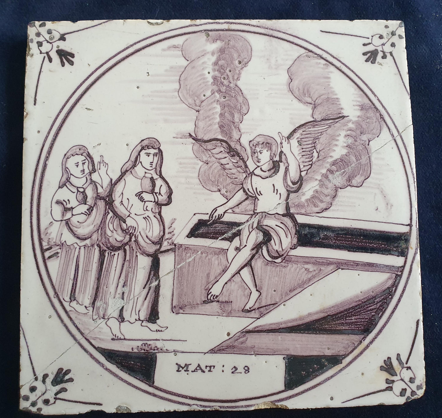 Delft tile, Dutch manganese biblical scene bible tile, 18th century,  deals with the resurrection of Jesus and the Great Commission , bibel.
