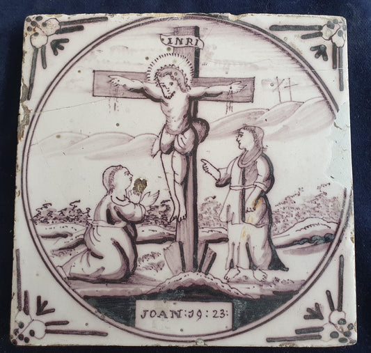 Delft tile, Dutch manganese biblical scene bible tile, 18th century, Crucifixion of Jesus Christ    Delft tile bibel.