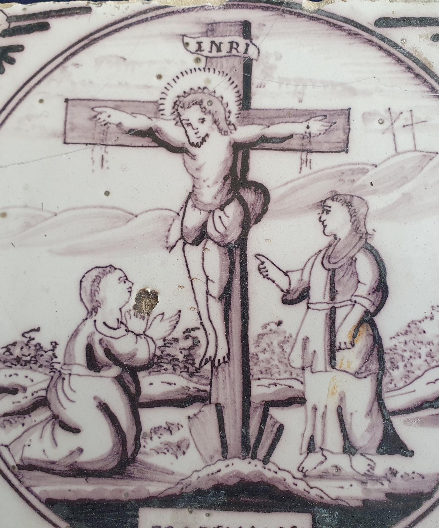 Delft tile, Dutch manganese biblical scene bible tile, 18th century, Crucifixion of Jesus Christ    Delft tile bibel.