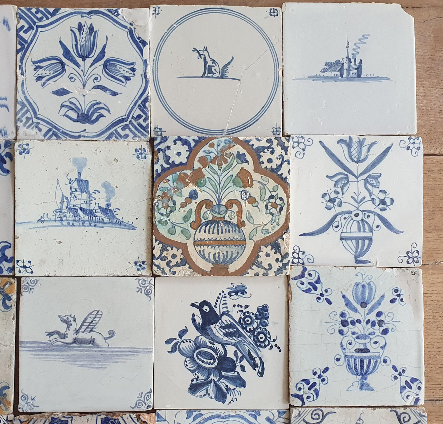25 x Dutch Delft Blue Tile shards, mix, 17th century, antique collectable and backsplash fireplace kitchen tiles.