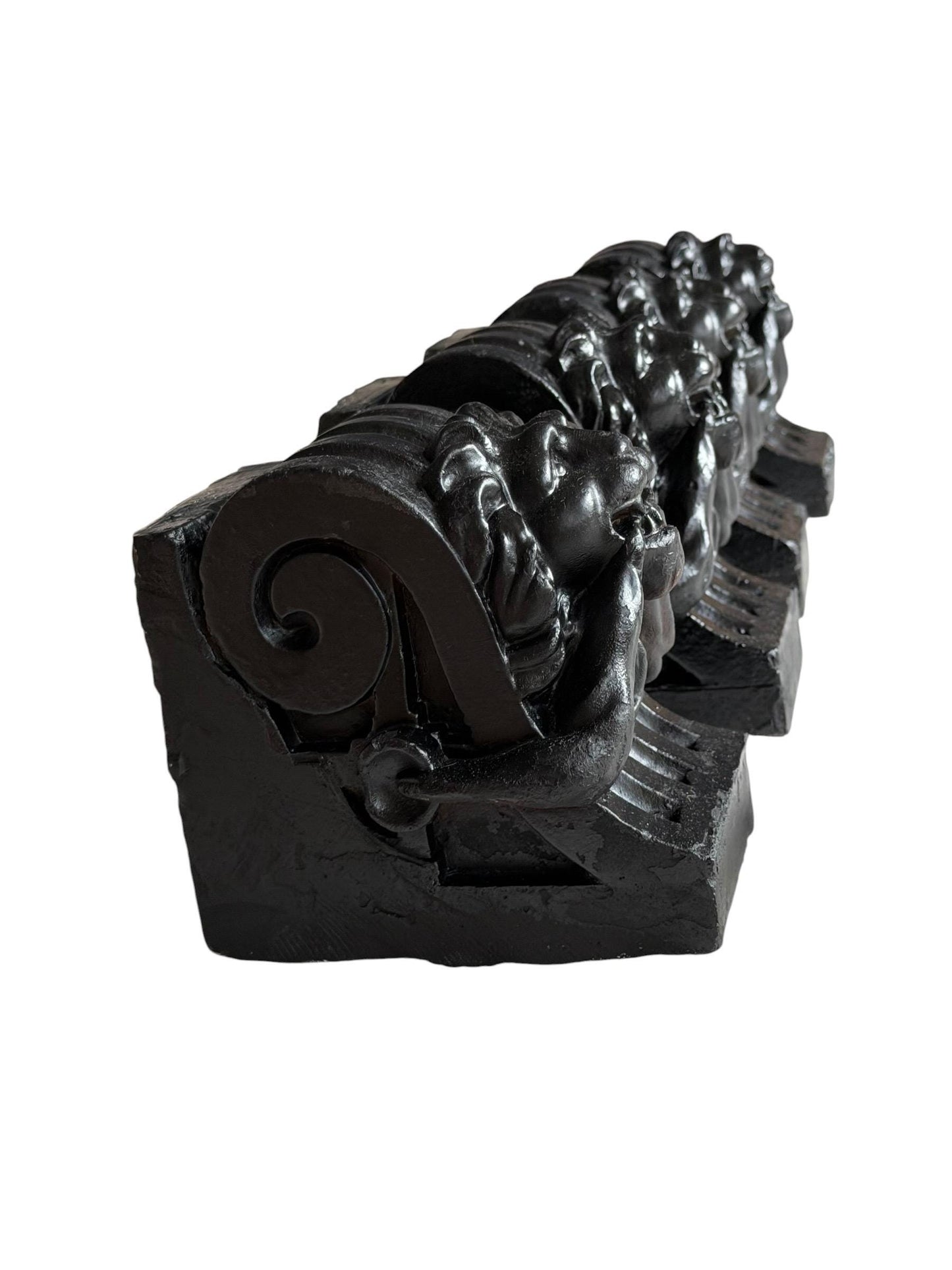 Set of 4 Art Nouveau Architectural Plaster Corbels with Grotesque Lion Masks, ca. 1900 Antique consoles ornament