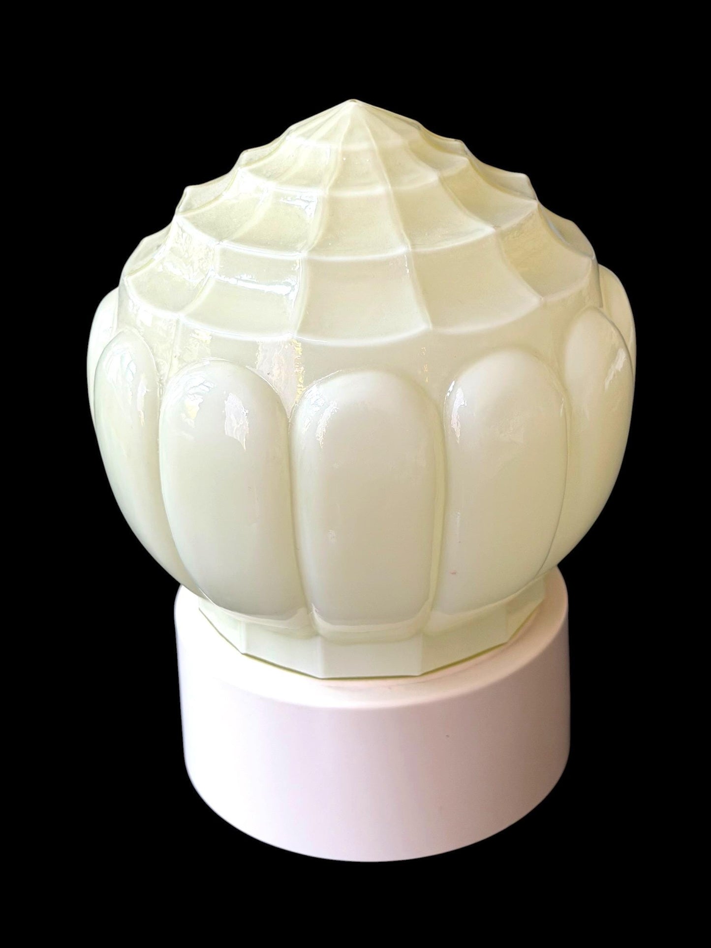 Art Deco light greige soft Glass Ceiling Lamp - Thabur, the shell,  Niko Fixture, dutch amsterdam design trapeze lights