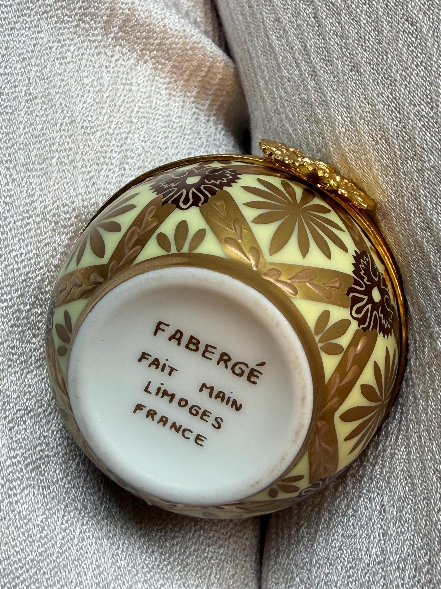 XL Fabergé Egg, Sterling Silver, 24K Gold, coach inside, Faberge with goldgilt and Limoges Porcelain, marked numbered