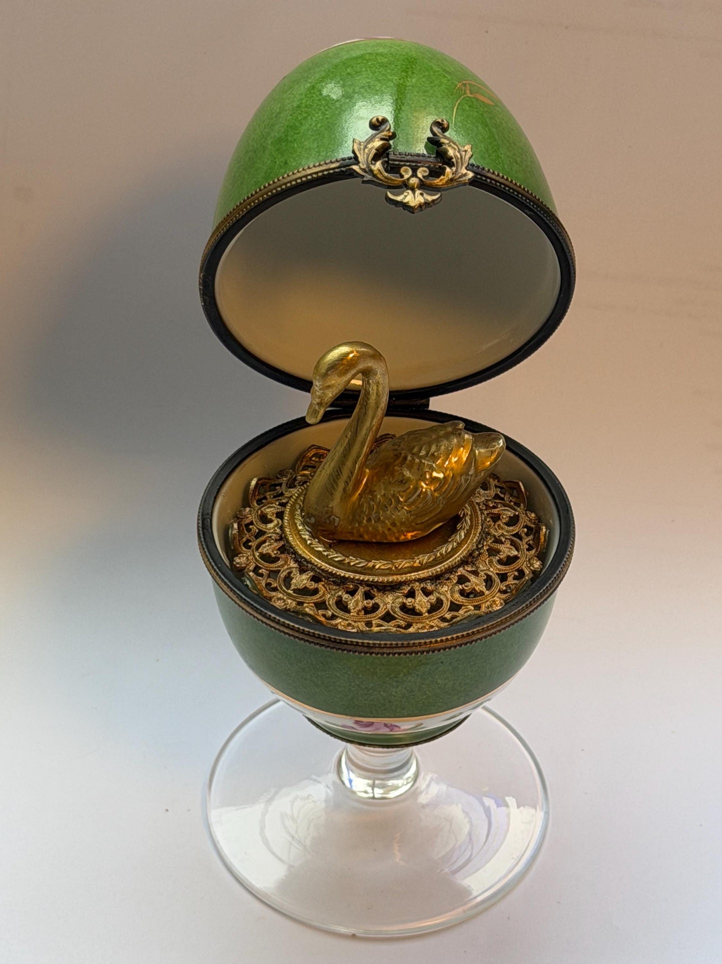 gilded porcelain musical egg w. gold swan, musicbox with Vintage Fabergé Style Egg Music Box with Hidden Trinket Compartment, vintage