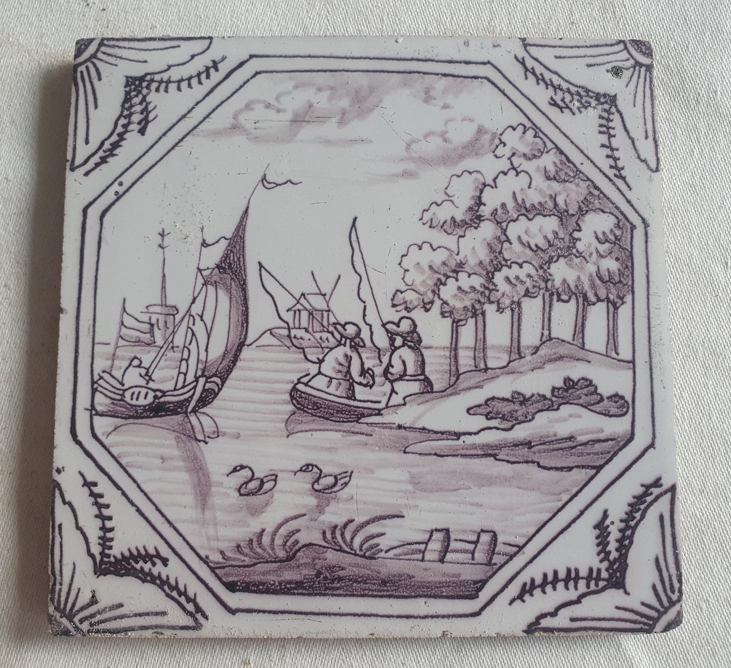 Delft tile, man and two Fishermen 18th century (c. 1760) Dutchmanganese tile . ( Animal tile )
