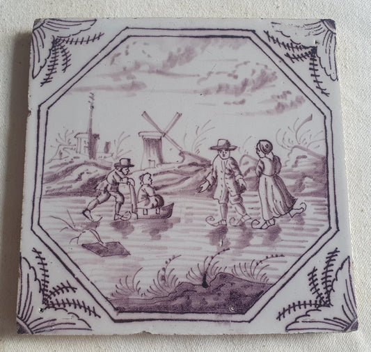 Delft tile, ice skating, Skater, 18th century (c. 1760) Dutch manganese tile . ( figuretile )