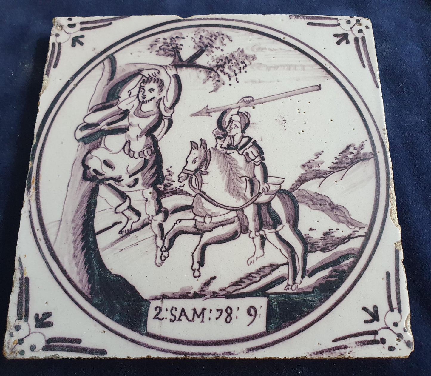 Delft tile, Dutch manganese biblical scene bible tile, 18th century,     2: Sam 18 9   Delft tile bibel.