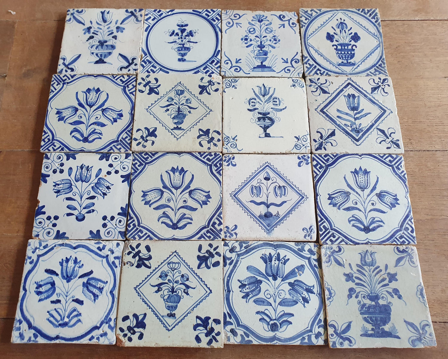 16 xAntique Delft Tulip Tiles, 17th Century Dutch Tilefield (16pc) Around 1620-1640