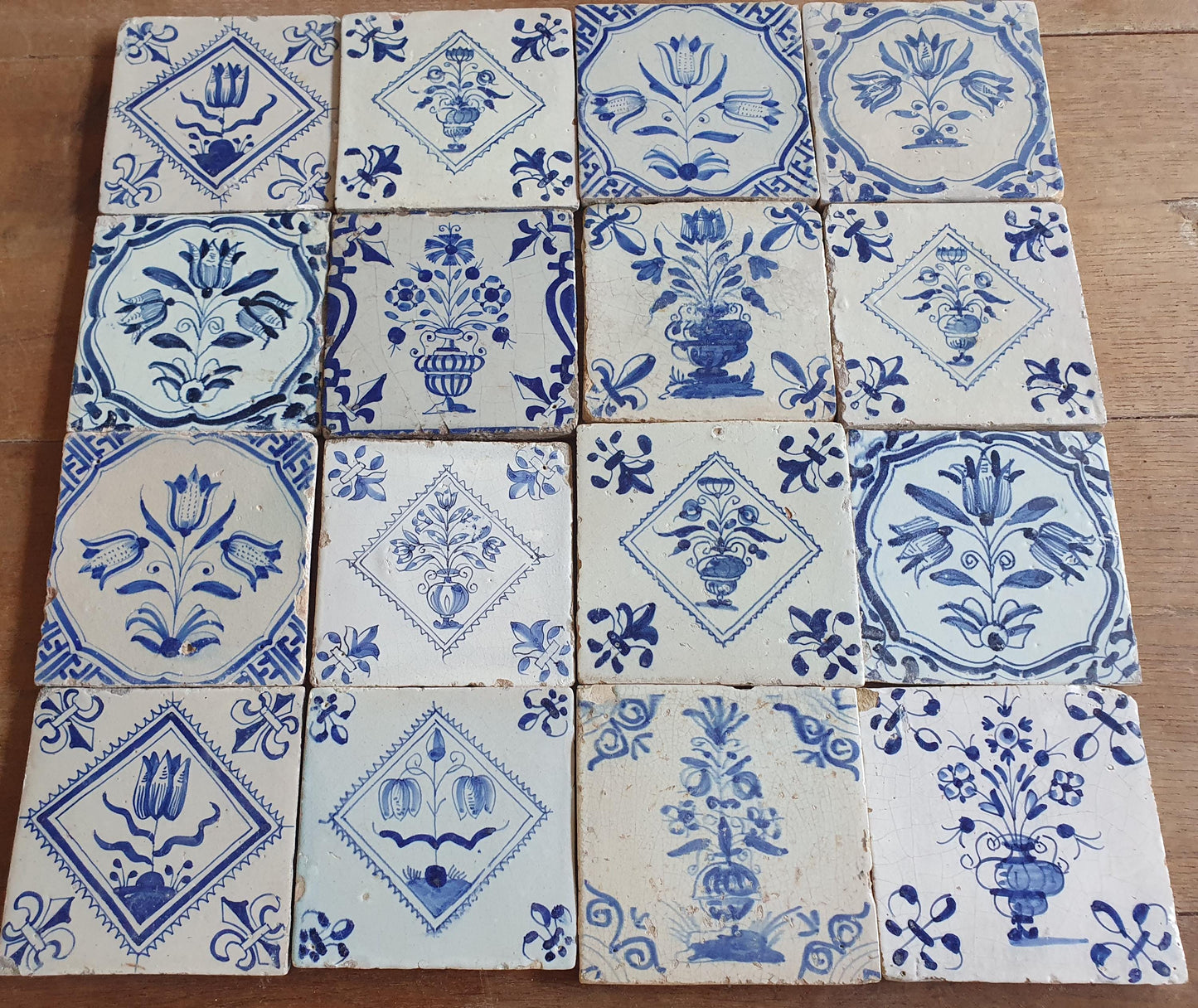 16 xAntique Delft Tulip Tiles, 17th Century Dutch Tilefield (16pc) Around 1620-1640