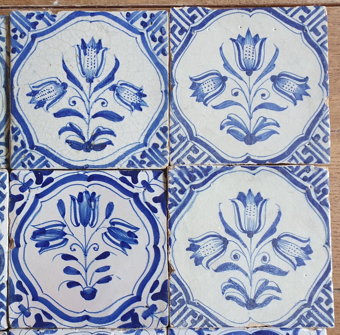 16 xAntique Delft Tulip Tiles, 17th Century Dutch Tilefield (16pc) Around 1620-1640
