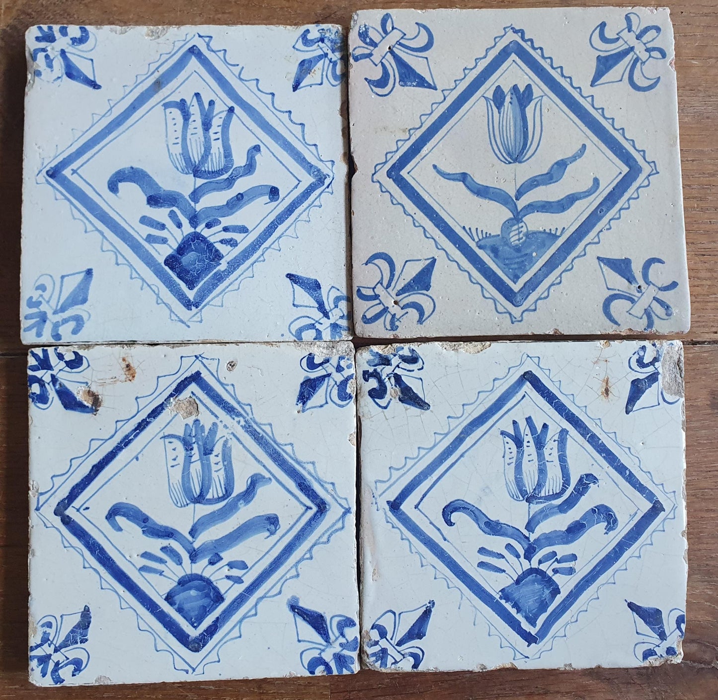 4 xAntique Delft Tulip Tiles, 17th Century Dutch Tilefield Around 1620-1640