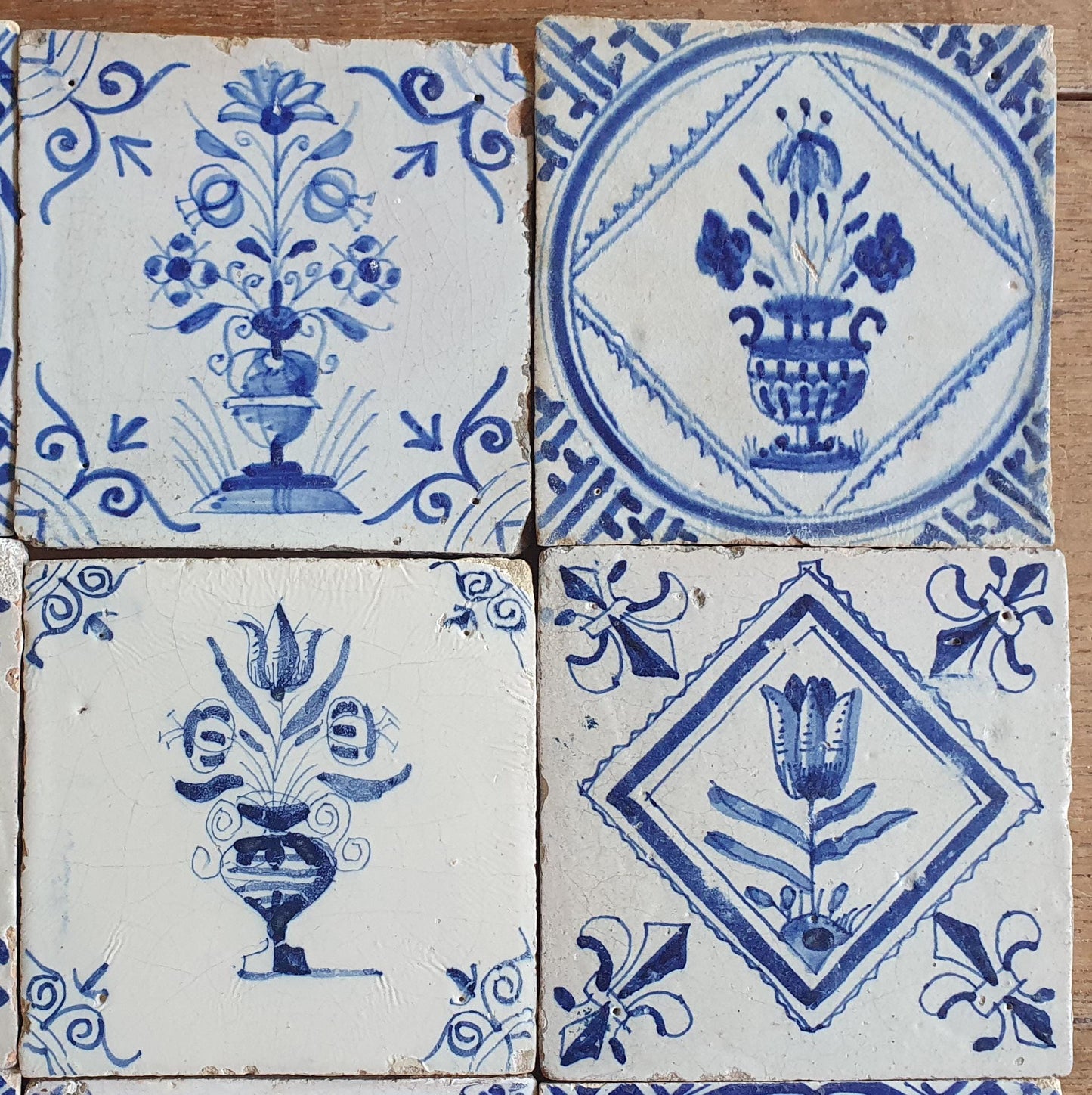 16 xAntique Delft Tulip Tiles, 17th Century Dutch Tilefield (16pc) Around 1620-1640