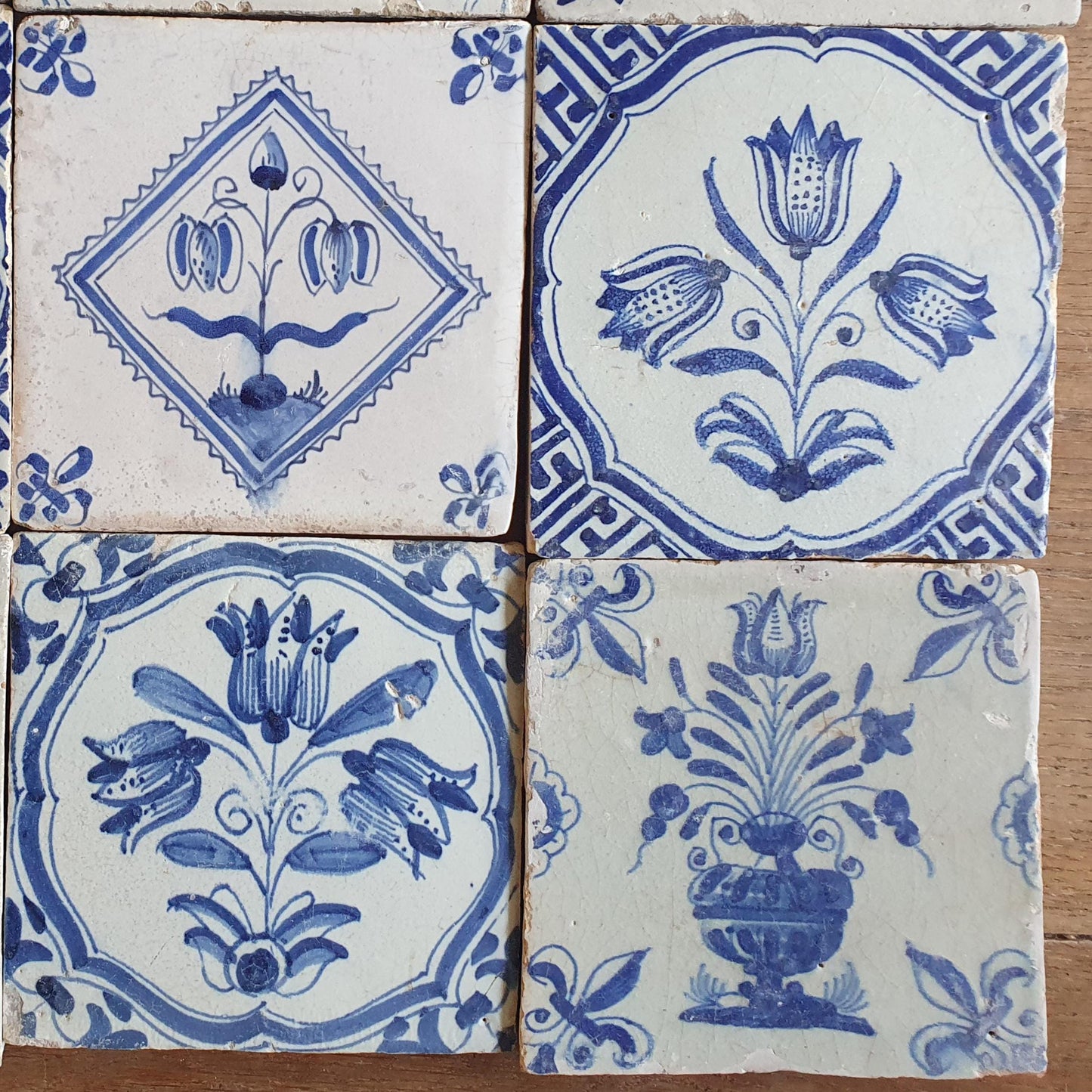 16 xAntique Delft Tulip Tiles, 17th Century Dutch Tilefield (16pc) Around 1620-1640
