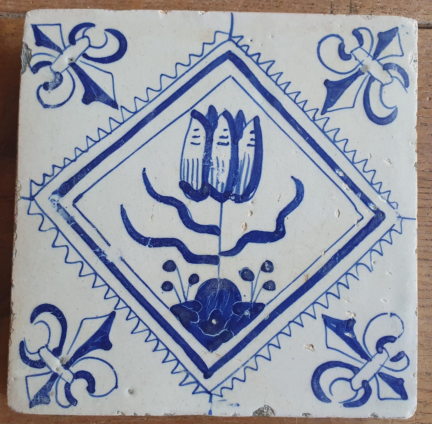 6 xAntique Delft Tulip Tiles, 17th Century Dutch Tilefield Around 1620-1640