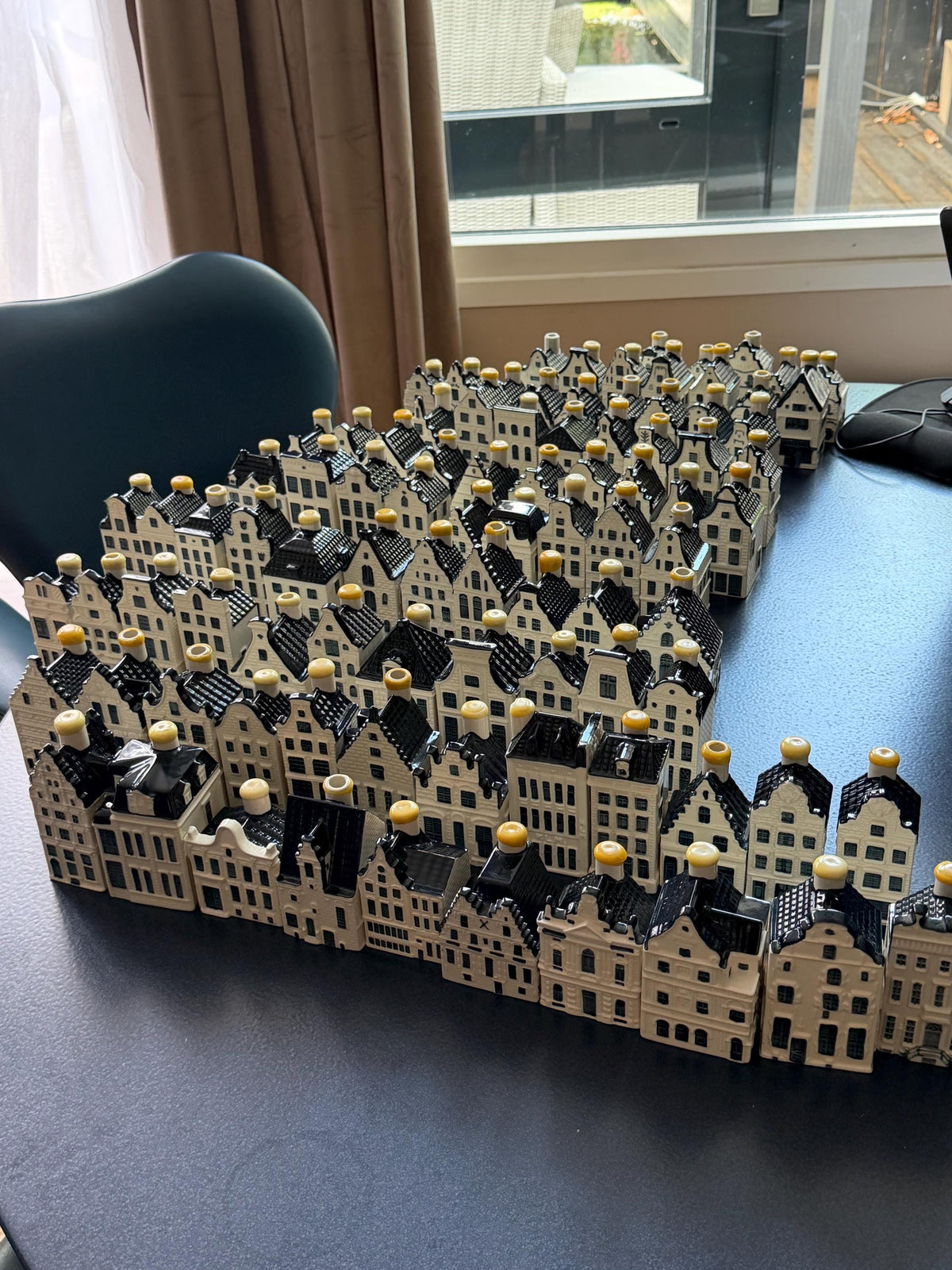 KLM Amsterdam Canal Houses, Hand Painted Porcelain Collectible Dutch grachtenpandjes street per 8 choose your number