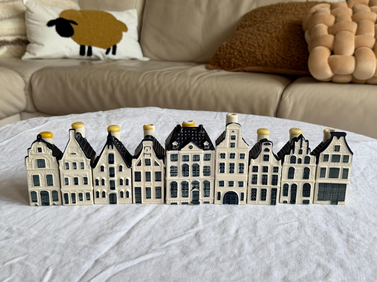 KLM Amsterdam Canal Houses, Hand Painted Porcelain Collectible Dutch grachtenpandjes street per 8 choose your number