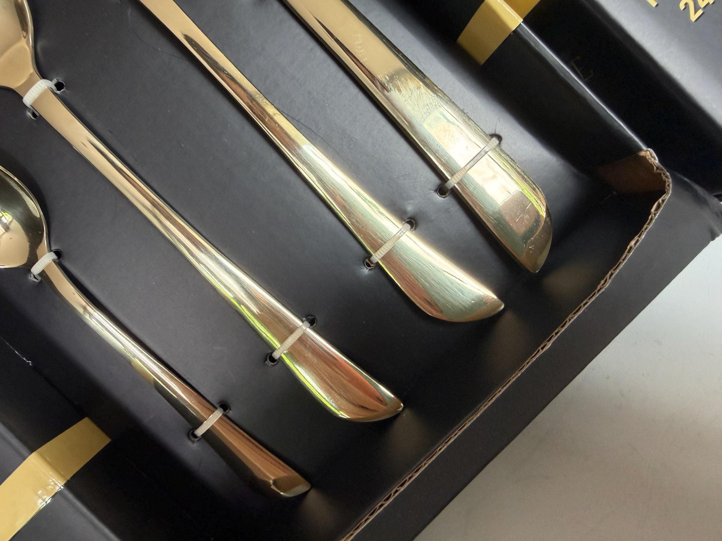 Laguiole 12 p   Gold Stainless Steel Cutlery Set, Vintage  12 Person
