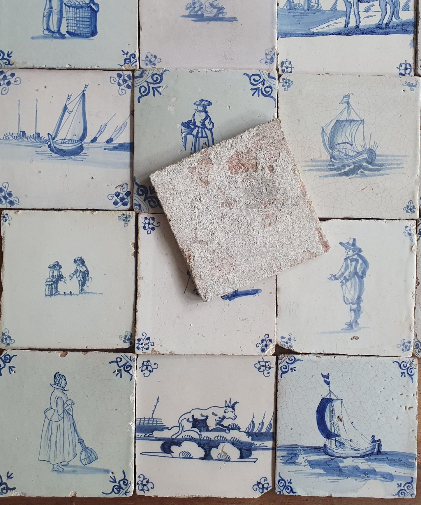 16 x Antique Delft Mix Tiles, 17th-18th  Century Dutch Wall Decor. figuetile