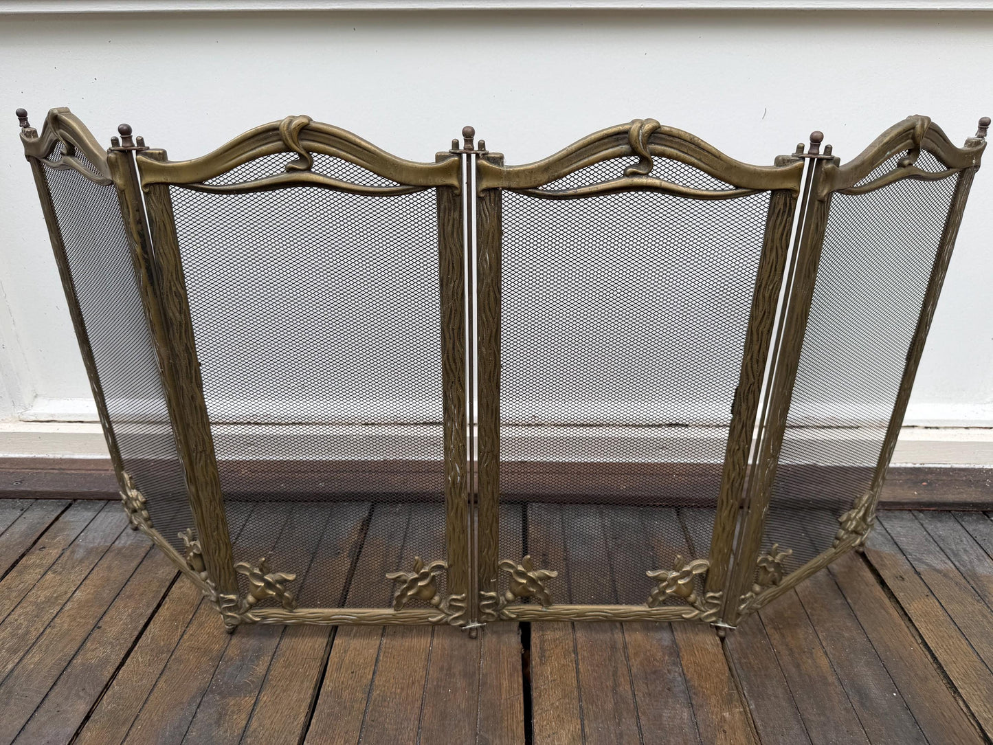 Firescreen, antique art nouveau brass, chique fireplace screen furniture with irisses. Art nouveau botanical