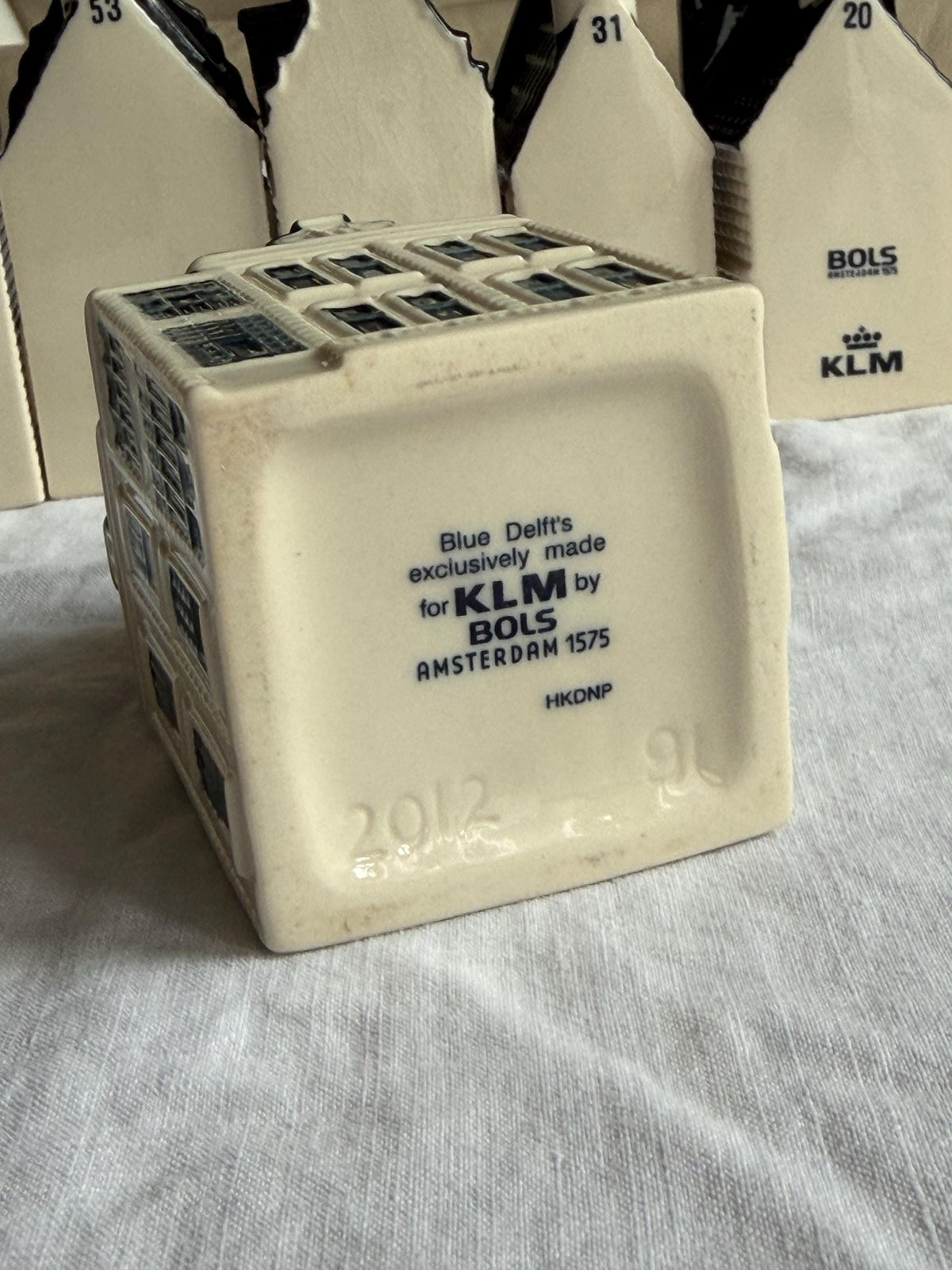 KLM Amsterdam Canal Houses, Hand Painted Porcelain Collectible Dutch grachtenpandjes street per 8 choose your number