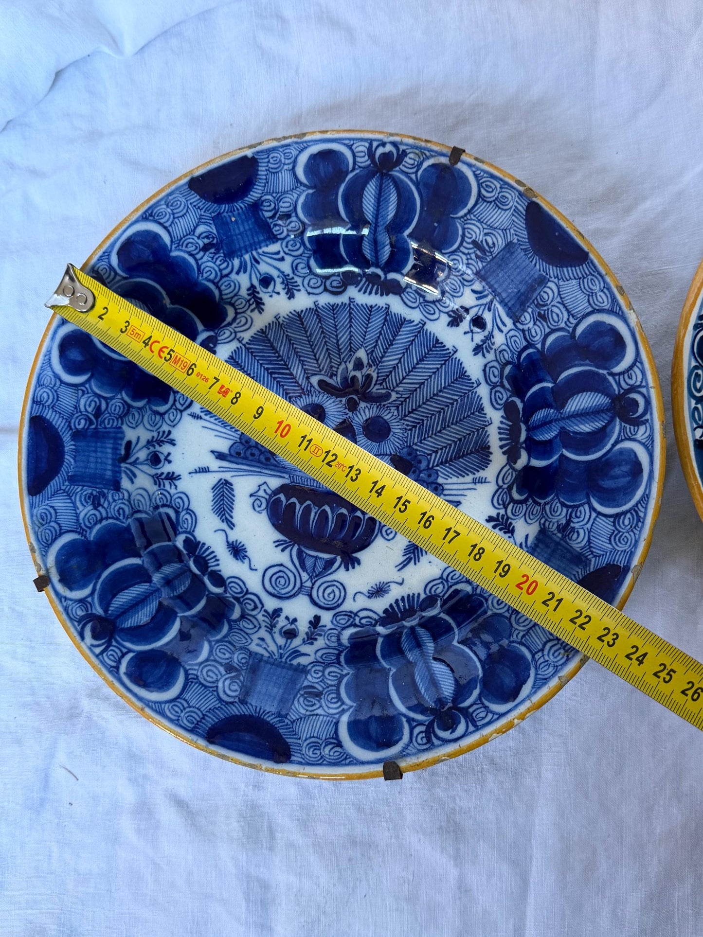 Antique pair of  Delft blue Plates,  dutch pottery ‘ the porceleyne clauw’ ,  Handpainted Decor, 18th Century (Set of 2) wallplates peacock