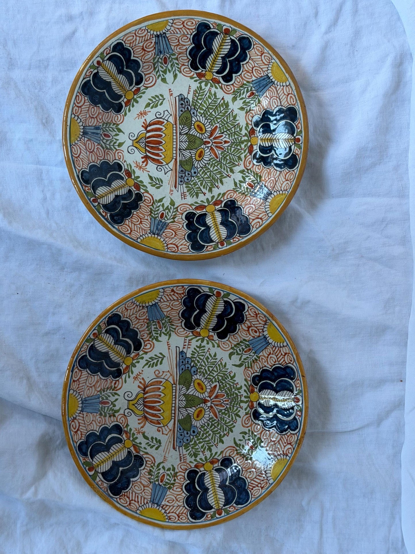 Antique pair of  Delft polychrome peacock Plates,  dutch pottery ,  Handpainted Decor, 18th Century (Set of 2) wallplates peacock