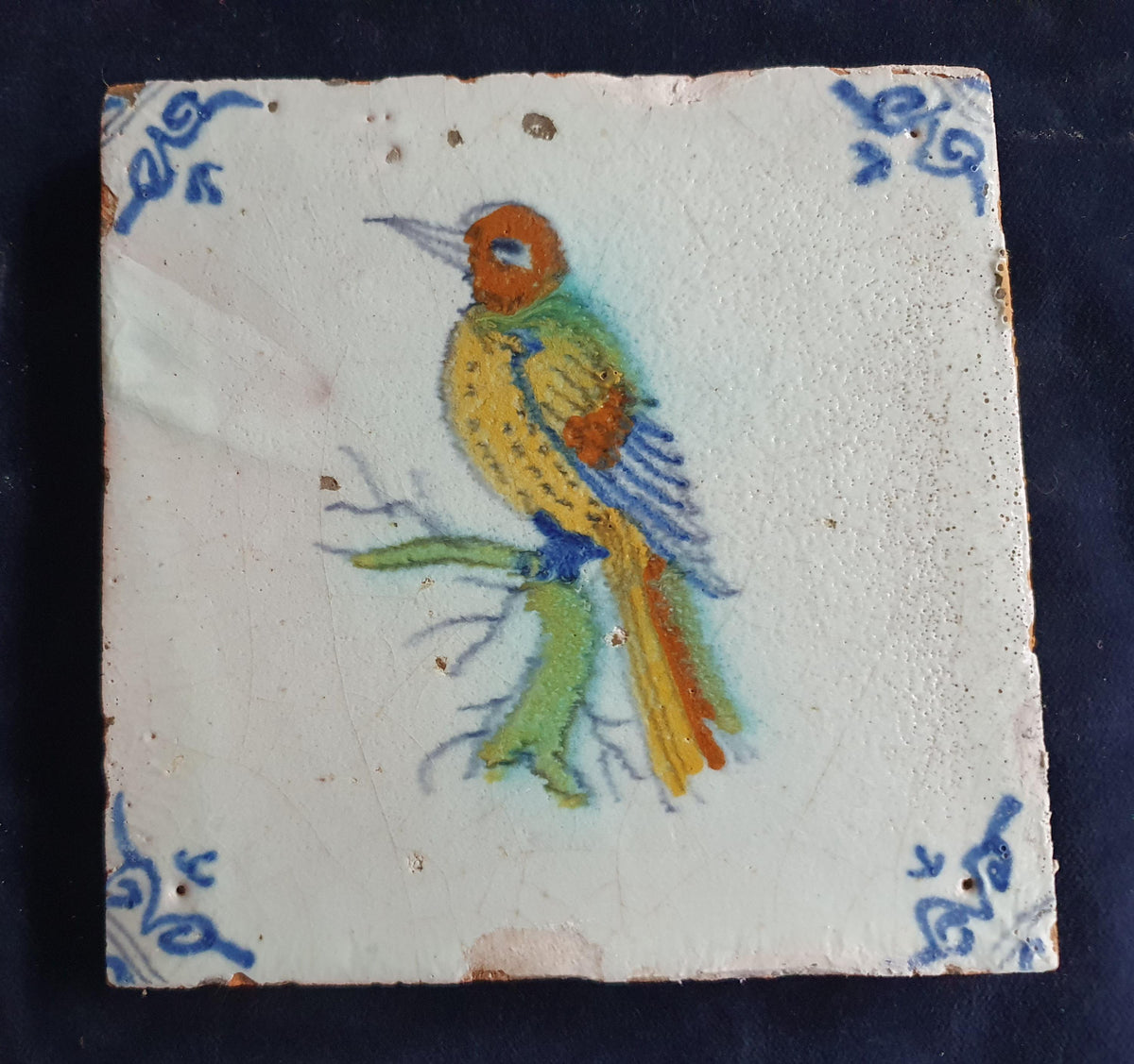 Antique Delft Tile - Polychrome  Bird with oxhead corner Motifs, Around 1640 animaltile
