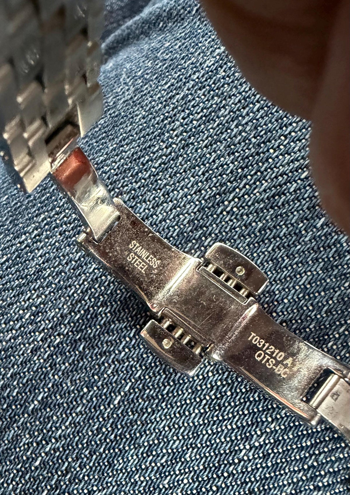 Tissot Ballade III Ladies Two Tone Quartz Watch T031.210 – Sapphire Crystal Swiss Made switserland perfect