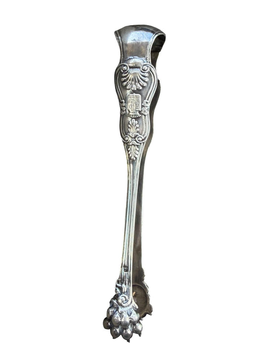 Antique French 1st Silver Sugar Tongs Pierre Queille Paris 1834 Coat of Arms of the Counts de Uribarren highclass aristocratic klauwtang
