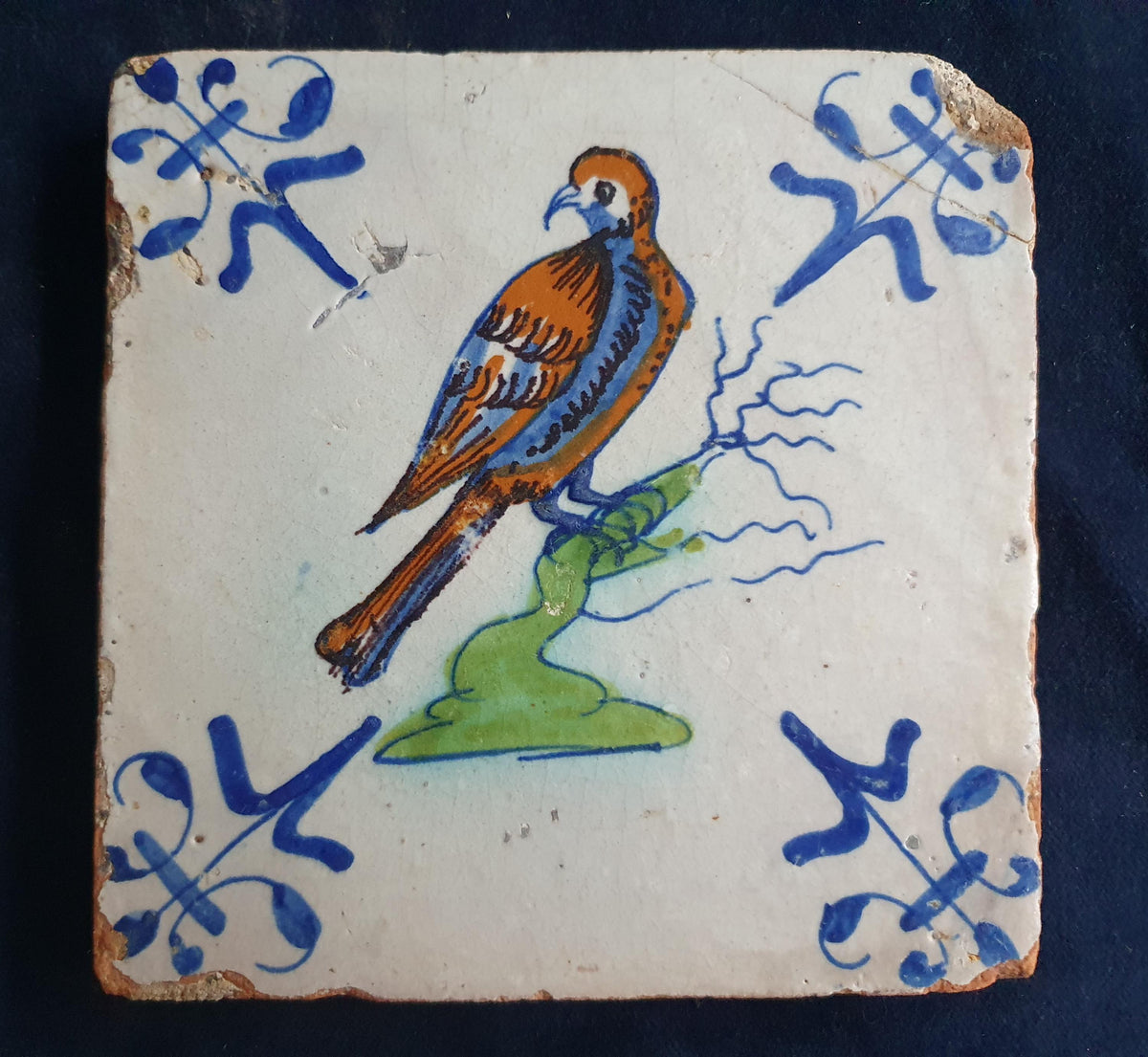 Antique Delft Tile - Polychrome  Bird of prey, Lilyhead Motifs, Around 1625