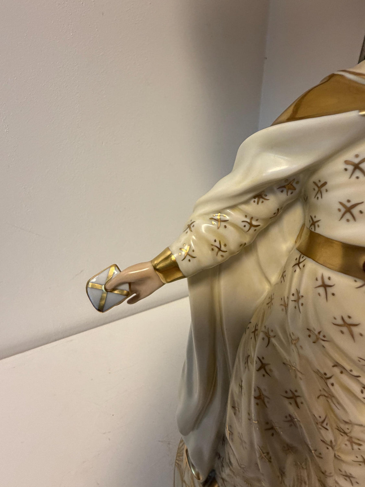 XL Herend Hungary Oriental Lady Porcelain Table Lamp 5767/C-1 with Original Silk Shade , large exclusive tablelamp