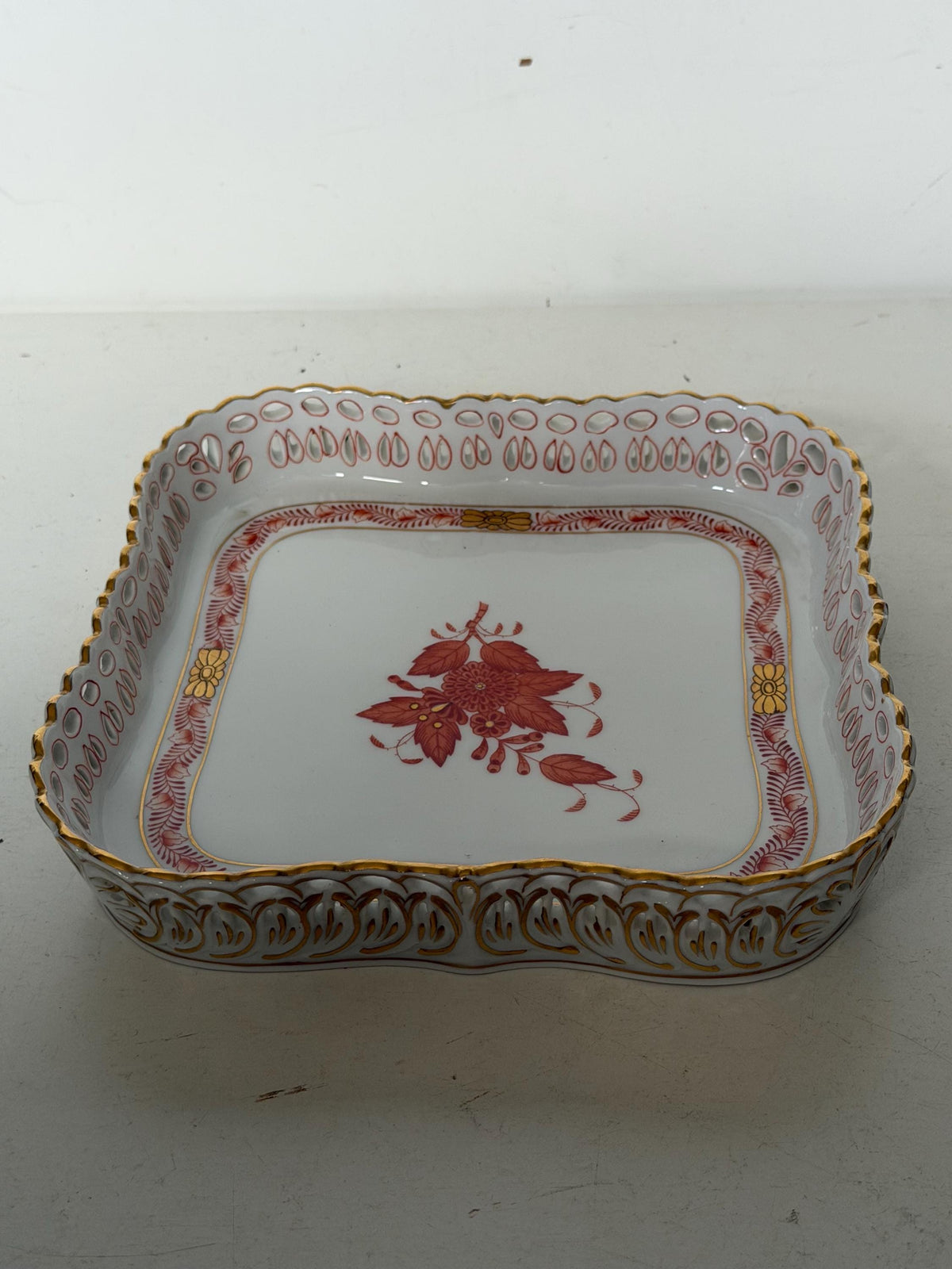 Large Herend Apponyi Orange Square Openwork dish, serving tray , Basket,  platter,  Hand-Painted Porcelain, Hungary, ca. 18 cm