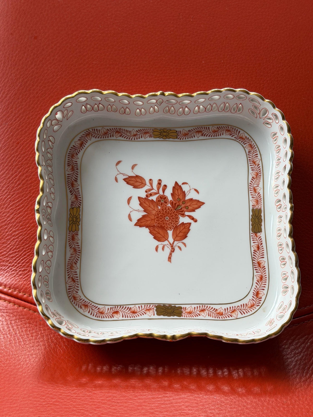 Large Herend Apponyi Orange Square Openwork dish, serving tray , Basket,  platter,  Hand-Painted Porcelain, Hungary, ca. 18 cm