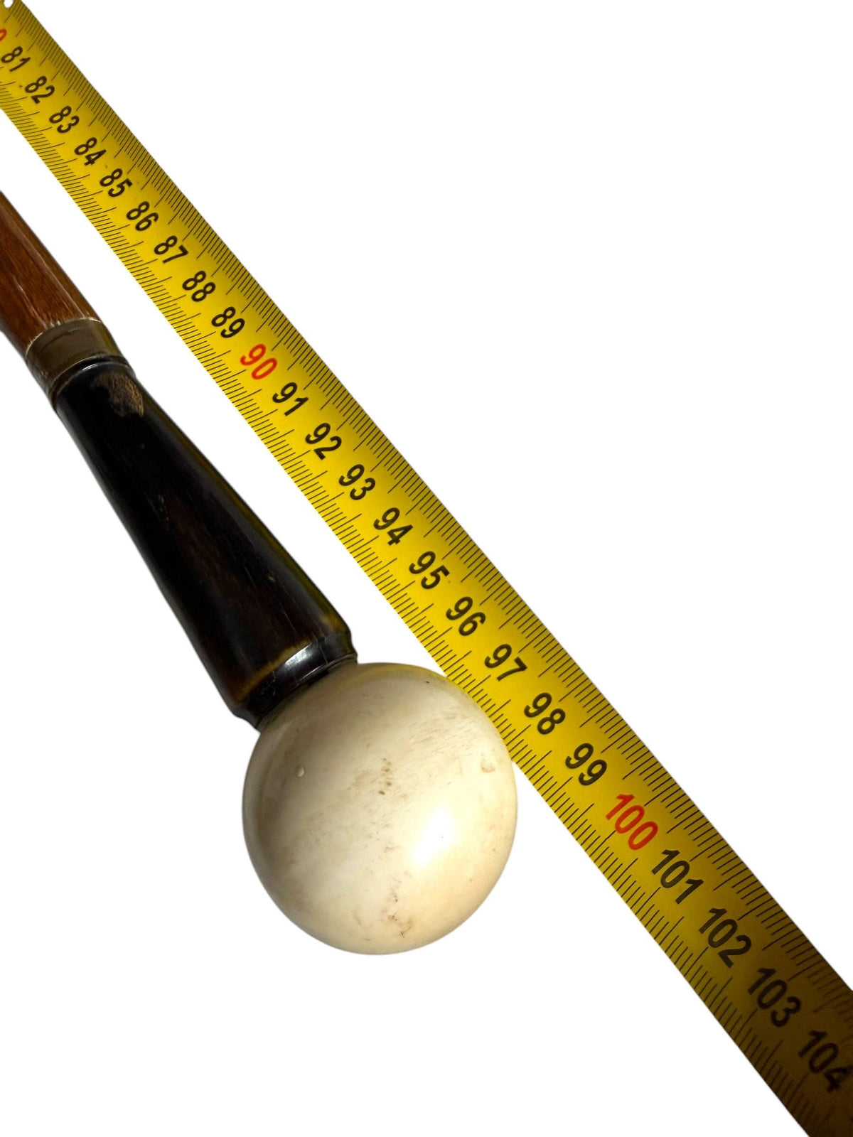 antique walking cane stick with cow , european collection, gentlemen's flannel stick. Wandelstok