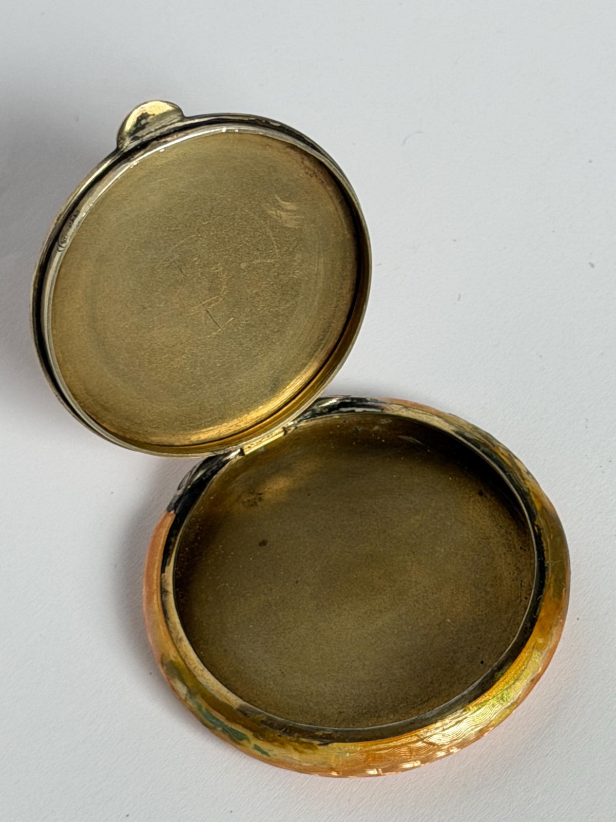Vintage Art Deco Guilloché Enamel Compact - germany – 1920s - 5 cm
