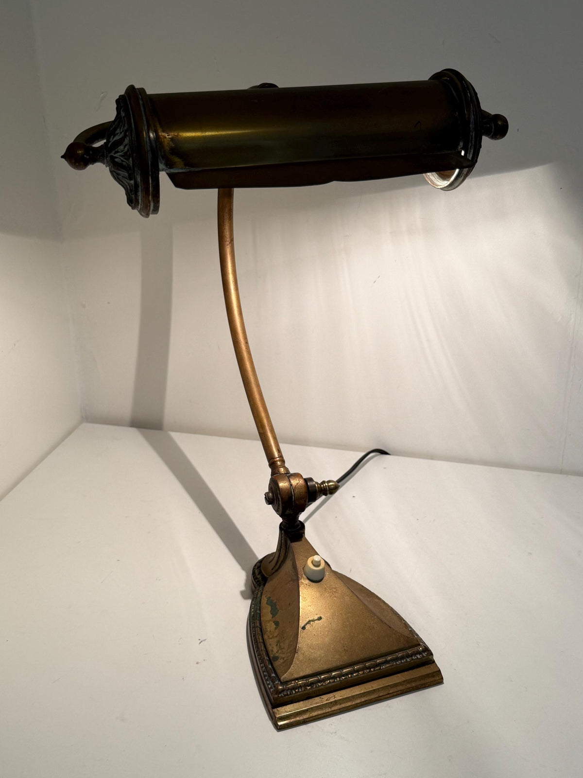 Antique French Brass bronze Adjustable Desk Lamp, Art Nouveau, circa 1900–1920 Notary banking