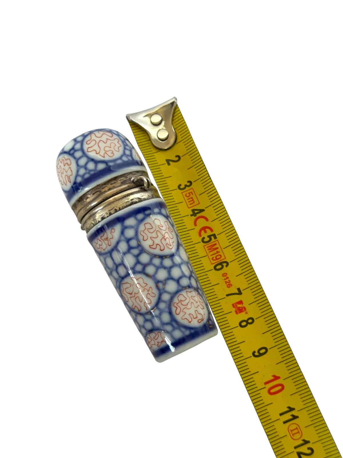 19th Century Meissen Porcelain Scent Bottle with Hallmarked Silver Mount, antique 1850-1875