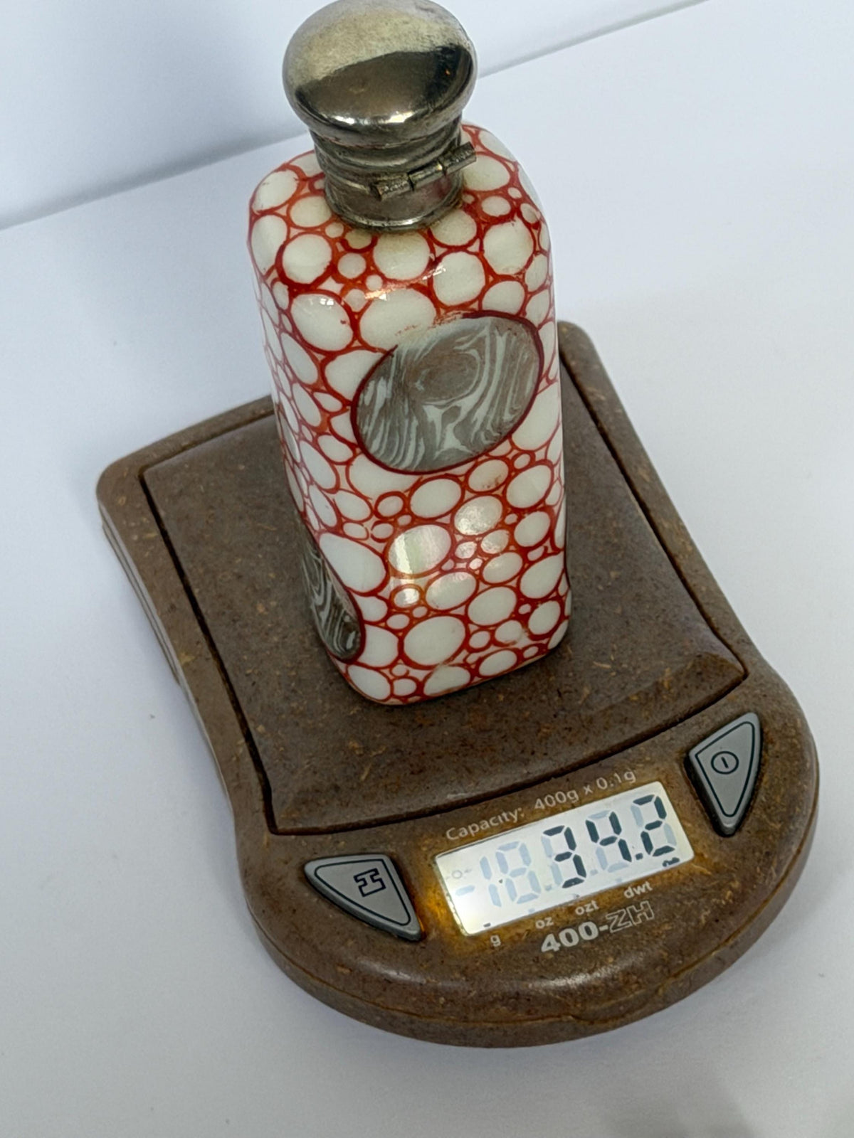 Antique Gebrüder Schoenau Hüttensteinach early Art Nouveau Porcelain Scent Bottle with silver mount, Germany, c. 1890–1900
