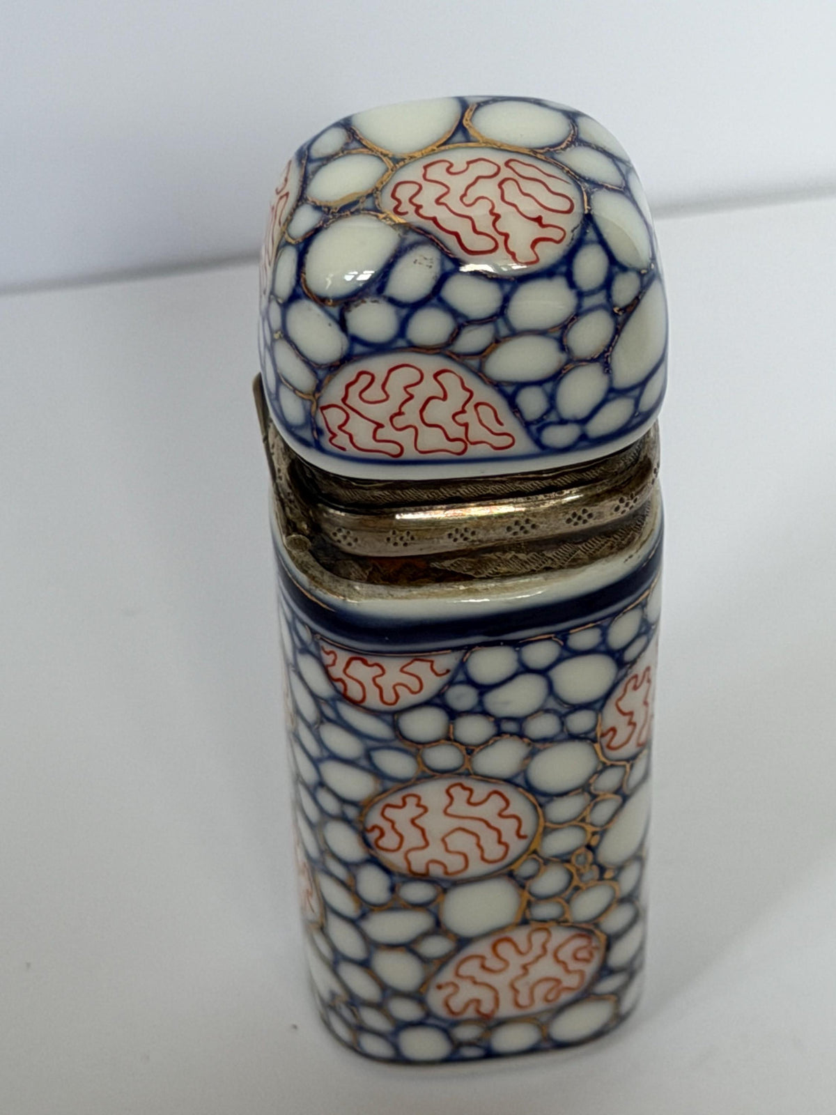 Antique Hüttensteinach Art Nouveau Porcelain Scent Bottle with Dutch Silver Mount, c. 1890–1900
