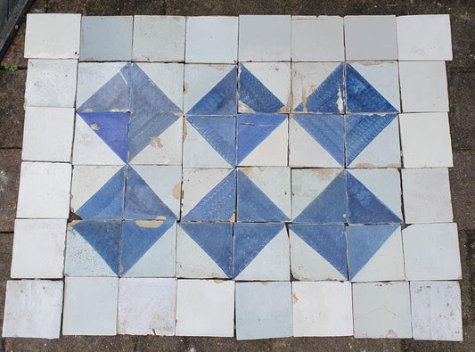48 x Dutch Delft Blue Tile shards, mix, 17th/ 18th century, antique collectable and backsplash fireplace kitchen tiles.
