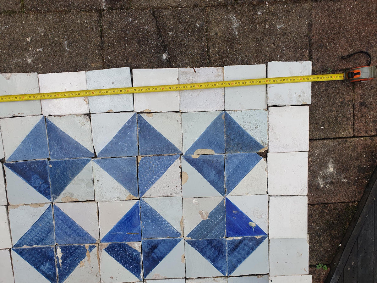 48 x Dutch Delft Blue Tile shards, mix, 17th/ 18th century, antique collectable and backsplash fireplace kitchen tiles.
