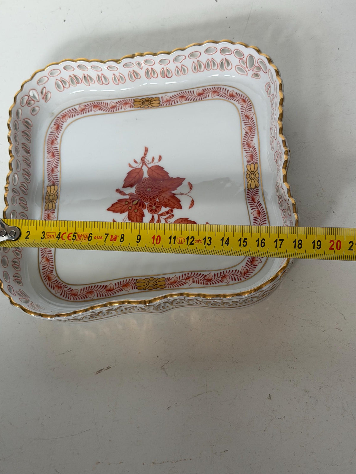 Large Herend Apponyi Orange Square Openwork dish, serving tray , Basket,  platter,  Hand-Painted Porcelain, Hungary, ca. 18 cm