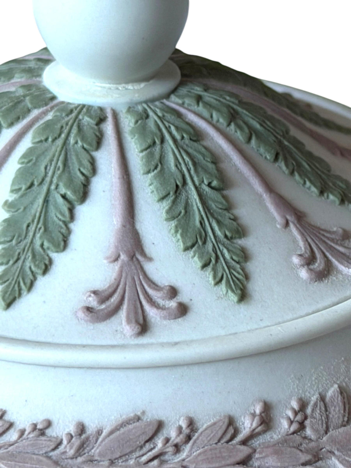 Wedgwood Tri-Color Jasperware lidded vase, Covered chestnut Vase, Sage Green Lilac White,  19th Century, rare exclusive mantel piece ca 1870
