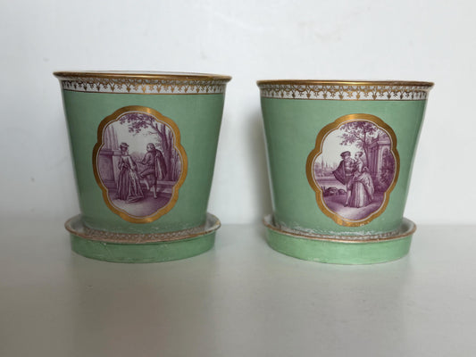 Meissen Porcelain Pair of antique Cachepots Jardinières with Saucers, Watteau Scenes, 19th Century planters