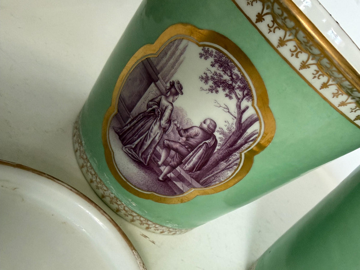 Meissen Porcelain Pair of antique Cachepots Jardinières with Saucers, Watteau Scenes, 19th Century planters
