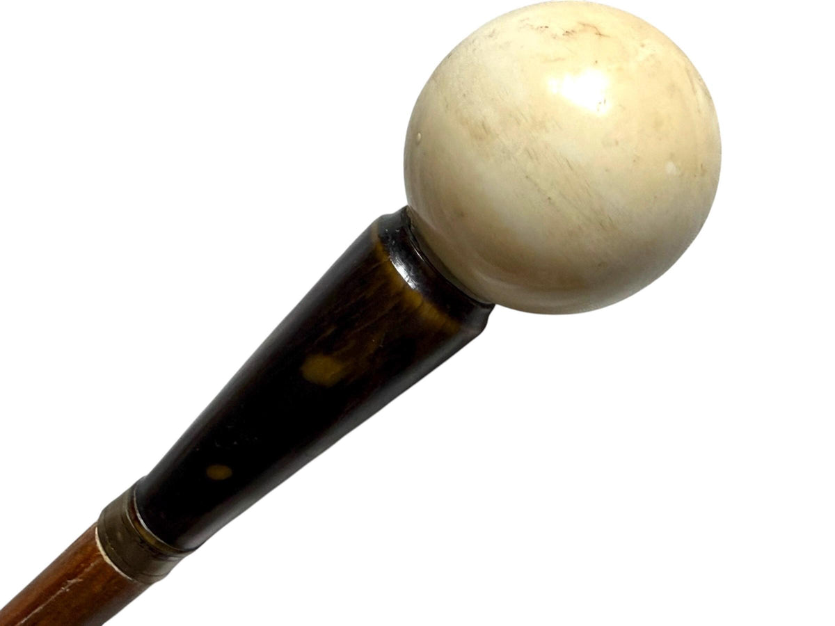 antique walking cane stick with cow , european collection, gentlemen's flannel stick. Wandelstok