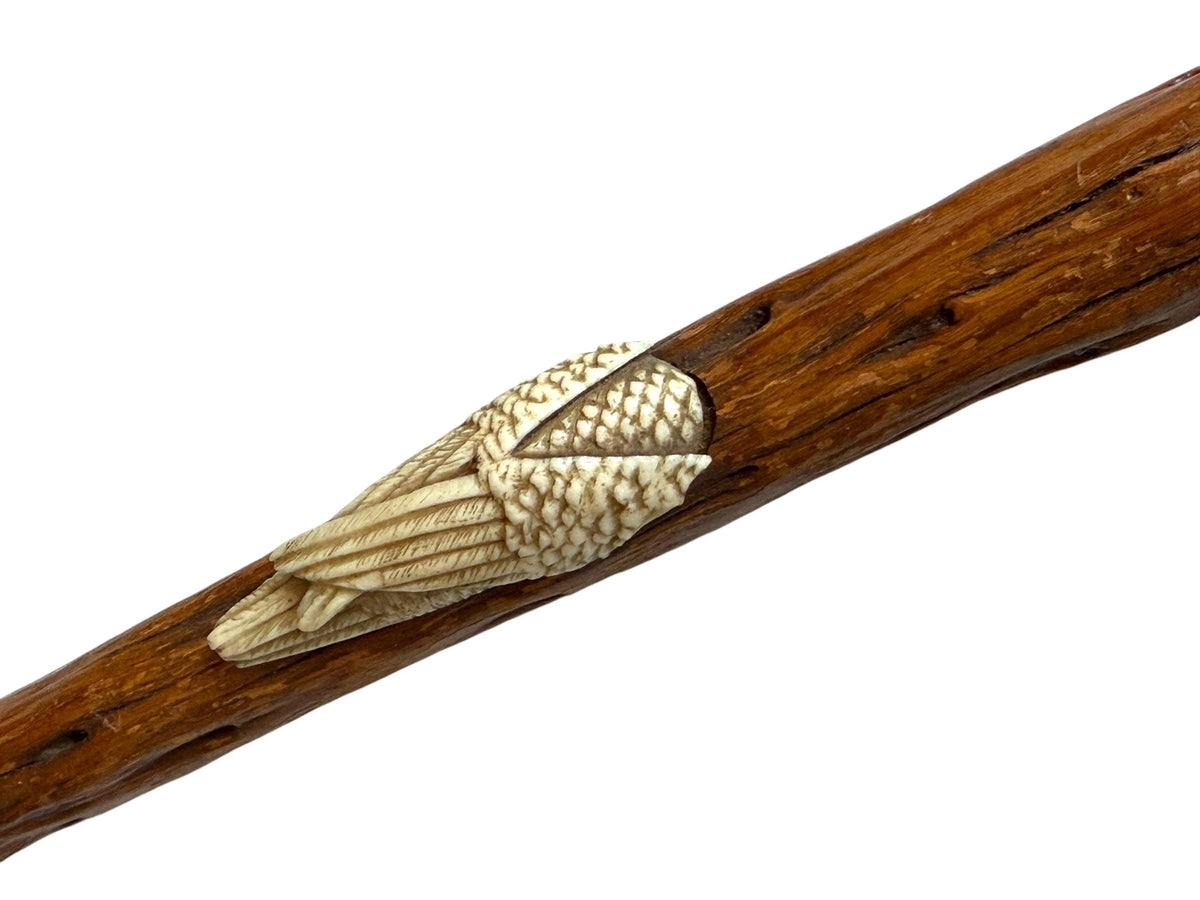 antique walking cane stick with cow ornament , european collection, gentlemen's flannel stick. Wandelstok
