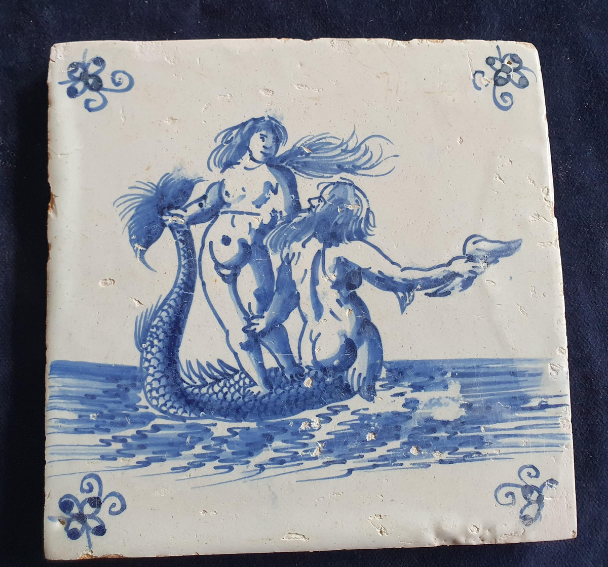 Delft tile with a mermaid and a merman was produced around 1660 . around 1660 mythicaltile
