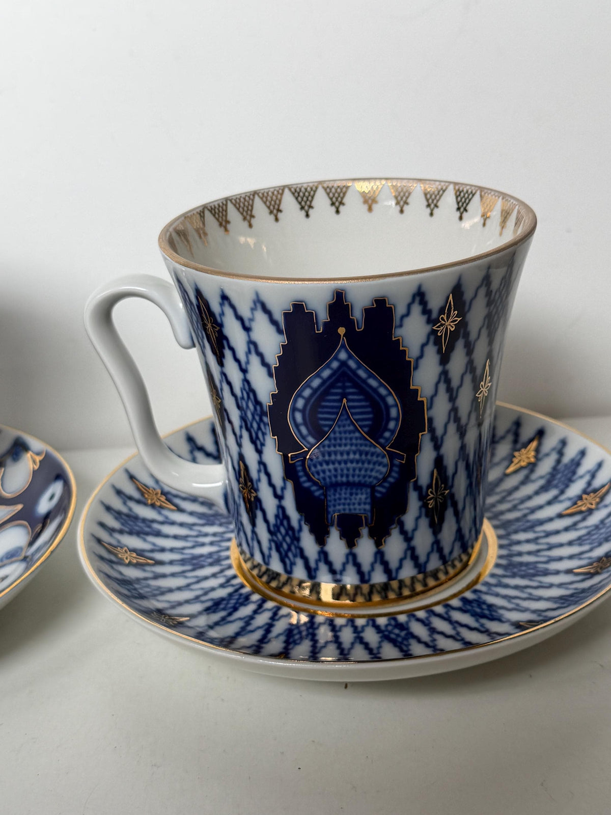 A set of 2 Lomonosov Large Cup and Saucer Cobalt Blue White Flowers 22K Gold porcelain, chocolate, tea cup xl tableware